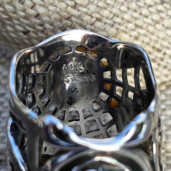 14k gold & 925 sterling spider web ring - Picture 7 of 10